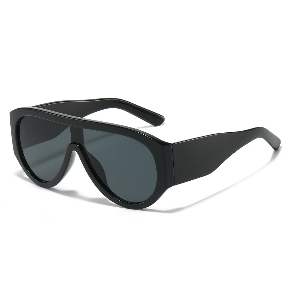 Retro-Inspired Oversized Sun Shield Sunglasses Kalsten