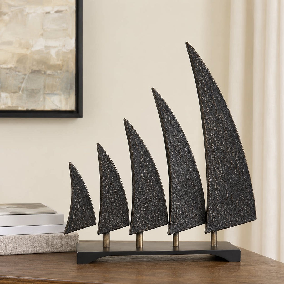 Artistic Abstract Leaf Sculpture