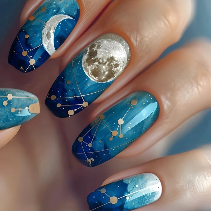 Dreamy artificial nails with moon and star design Kalsten
