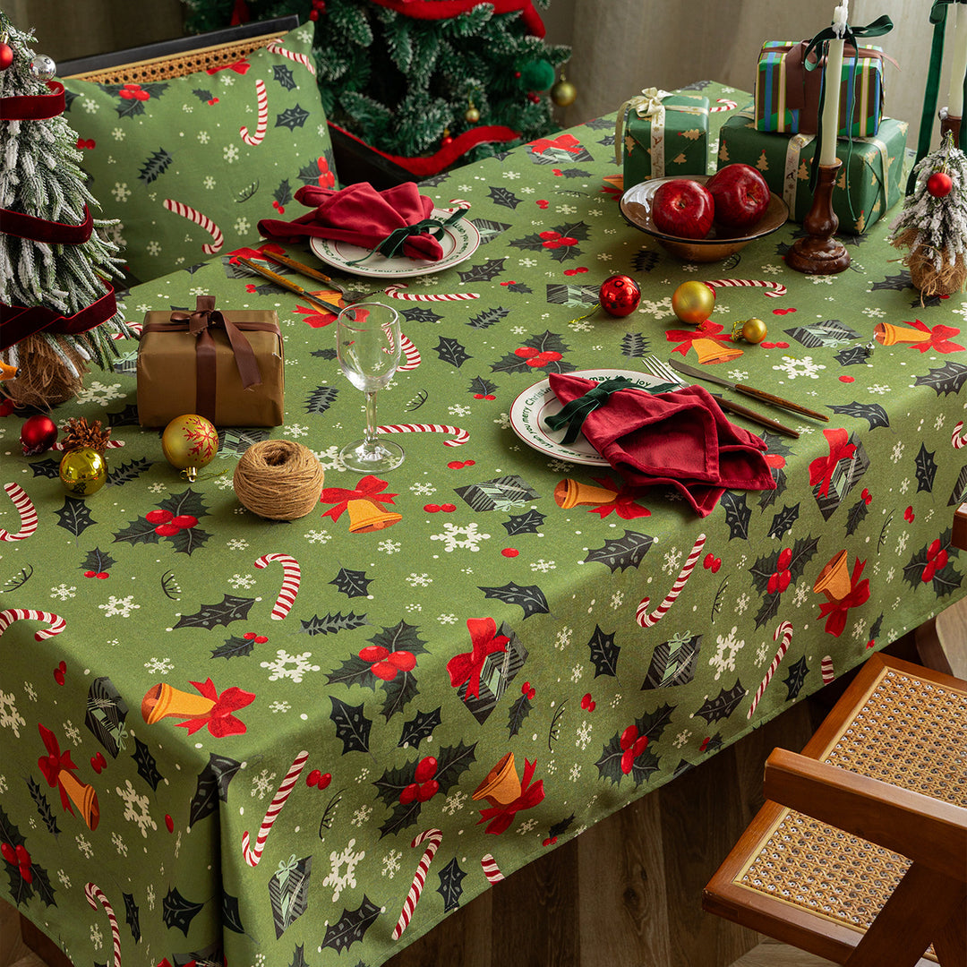 Christmas tablecloth made of cotton blend fabric with water-repellent surface and festive pattern Kalsten