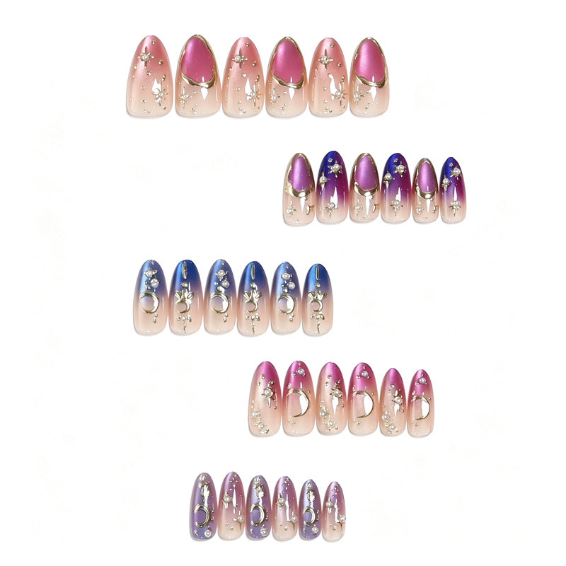 Nail art set with glamorous star and moon designs Kalsten