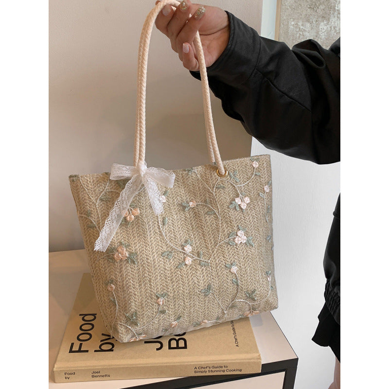 WoEmbroidered Straw Tote Bag Kalsten