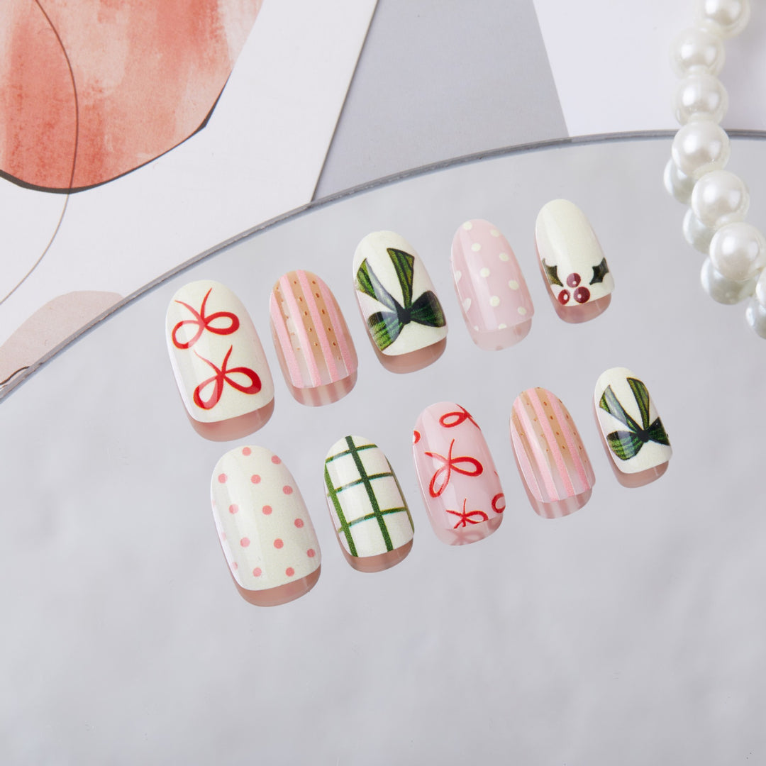 Festive Nail Art Kalsten