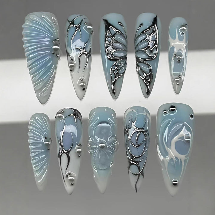 Artistic Floral and Metallic Press-On Nails Kalsten