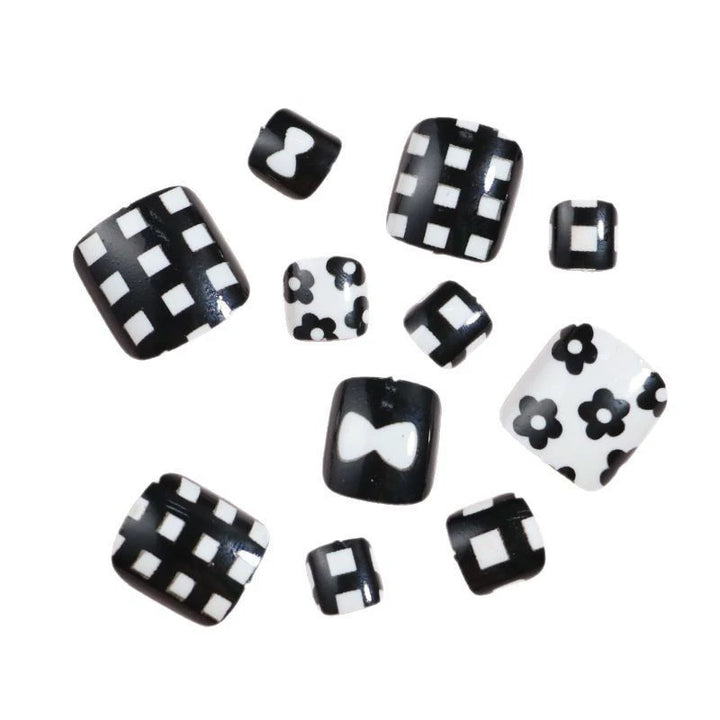 Creative Themed Press-On Nail Set Kalsten