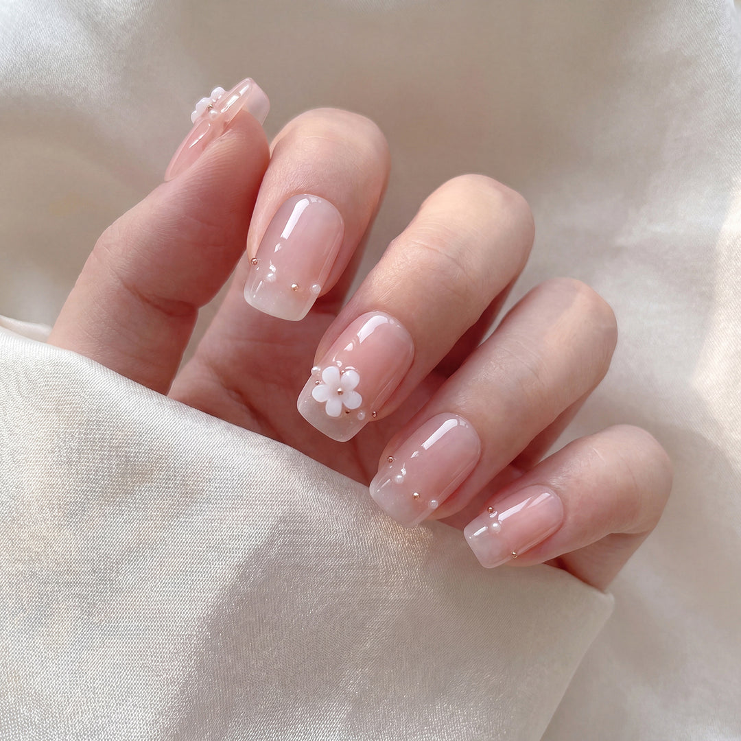 Floral Design Press-On Nail Art Kalsten