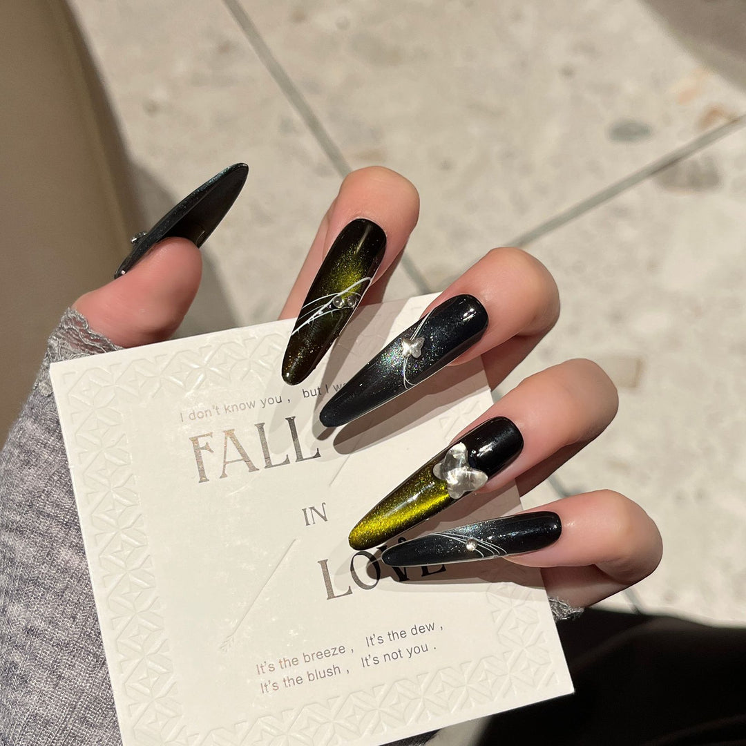 Artistic Press-On Nail Set Kalsten
