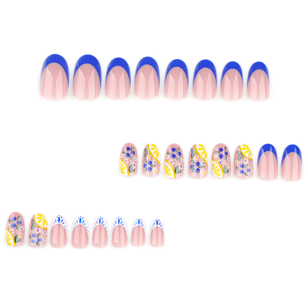 Creative Nail Art with Floral Design Kalsten