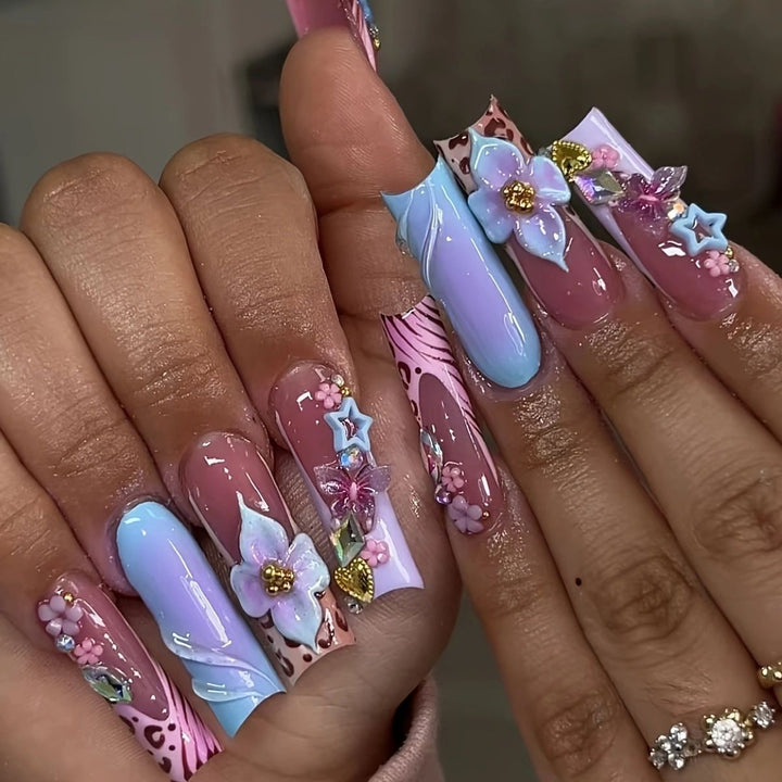 Decorative Press-On Nail Set Kalsten