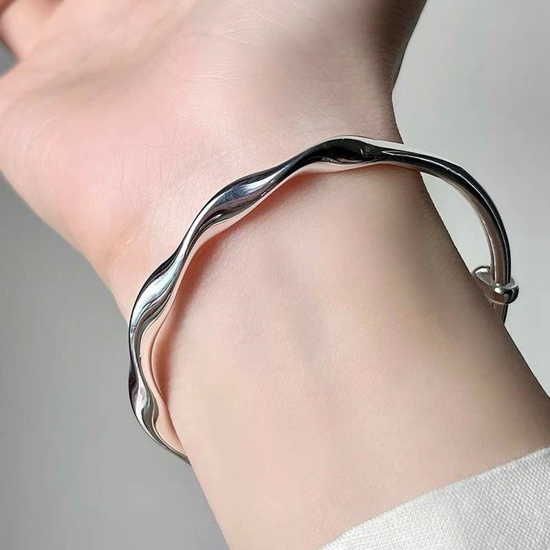 Fashion-forward Twisted Metal Bangle Bracelet Kalsten