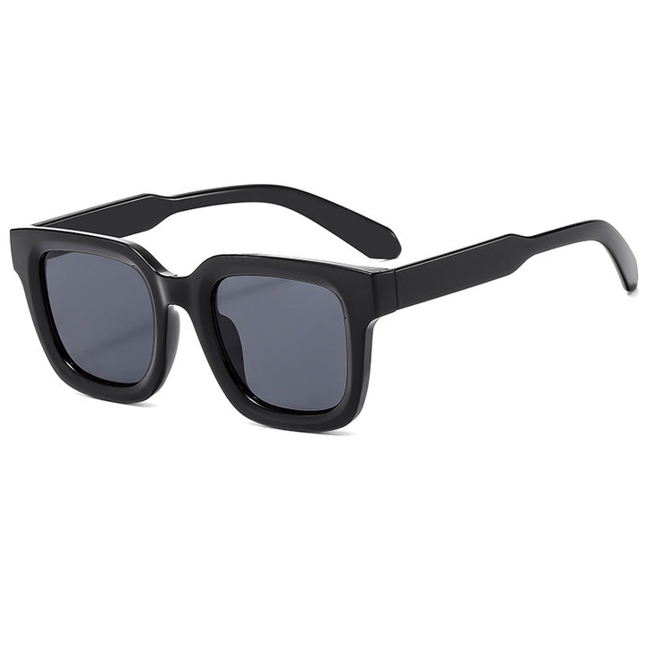 Ladies fashionable sunglasses in striking design Kalsten