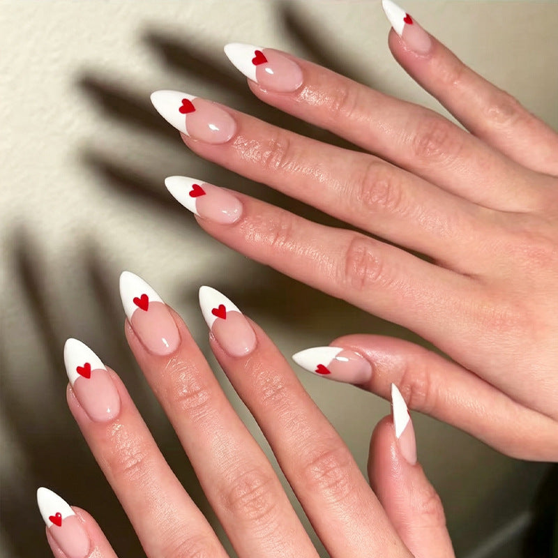 Heart-Pattered Press-On Nail Art Kalsten