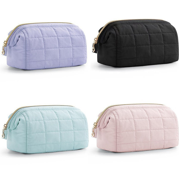 Padded cosmetic bag with elegant zipper Kalsten