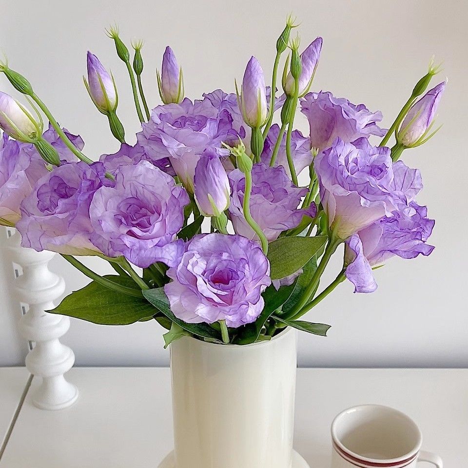 Realistic Faux Rose Floral Arrangement