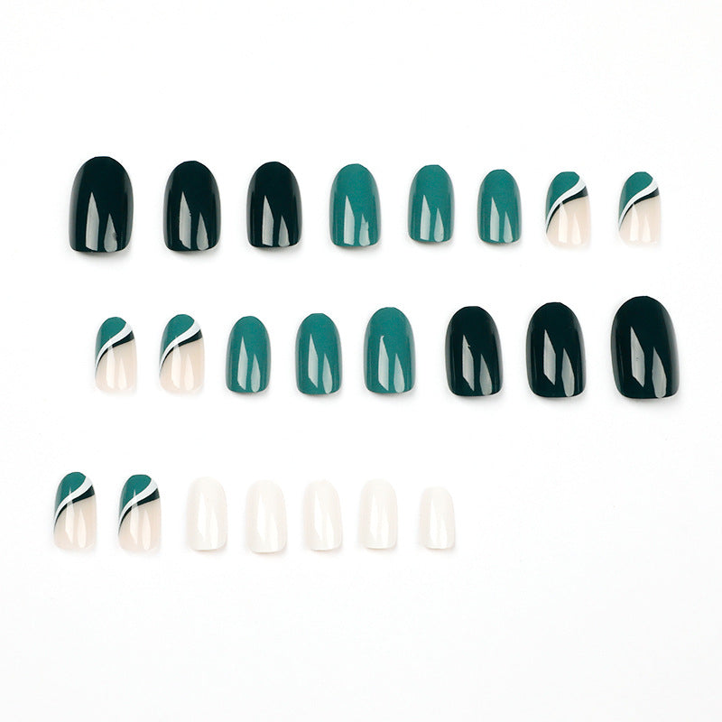 Elegant and artistic nail art Kalsten