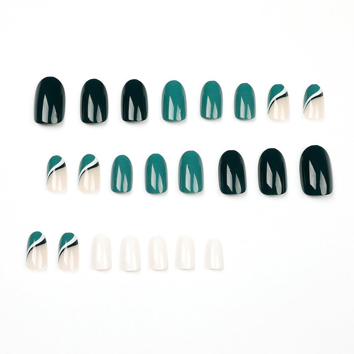 Elegant and artistic nail art Kalsten