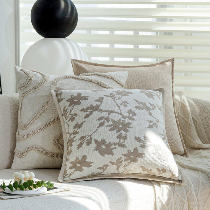 Square fine structure pillowcase with botanical jacquard relief and satin piping Kalsten