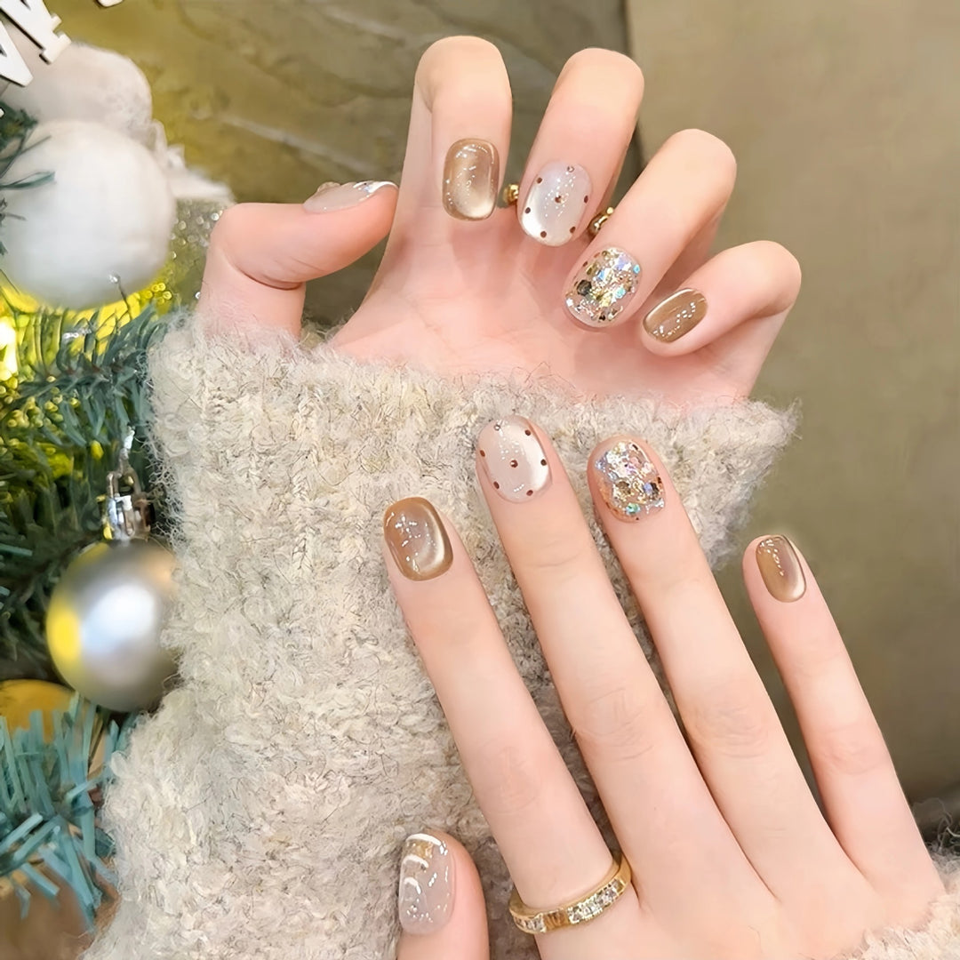 Carefree Press-On Nail Set