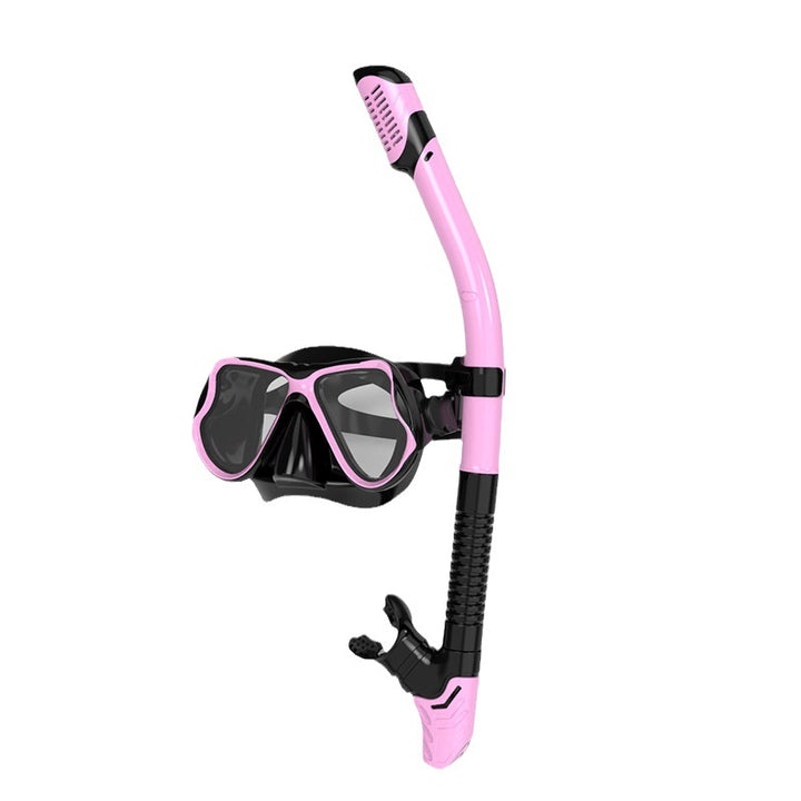 Snorkel mask with ergonomic fit and innovative breathing technology Kalsten