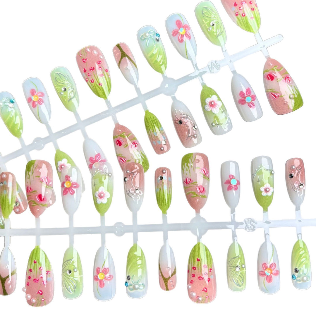 Artistic Press-On Nail Art Set