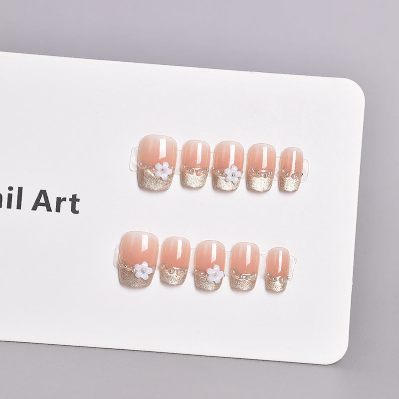 Artfully Designed Press-On Nail Extensions Kalsten