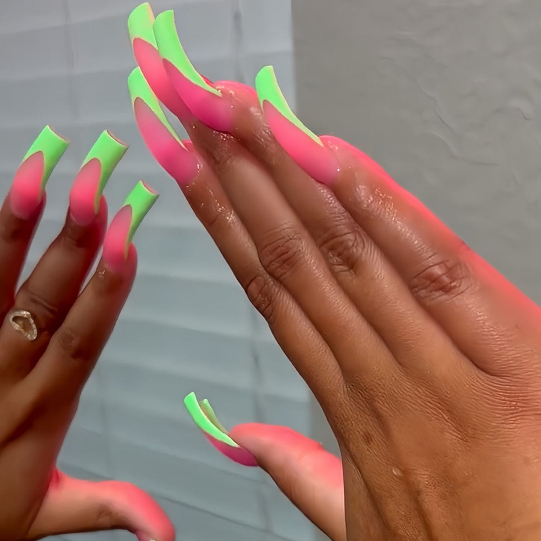 Stylish Long Press-On Nails with Artistic Ombre Design Kalsten