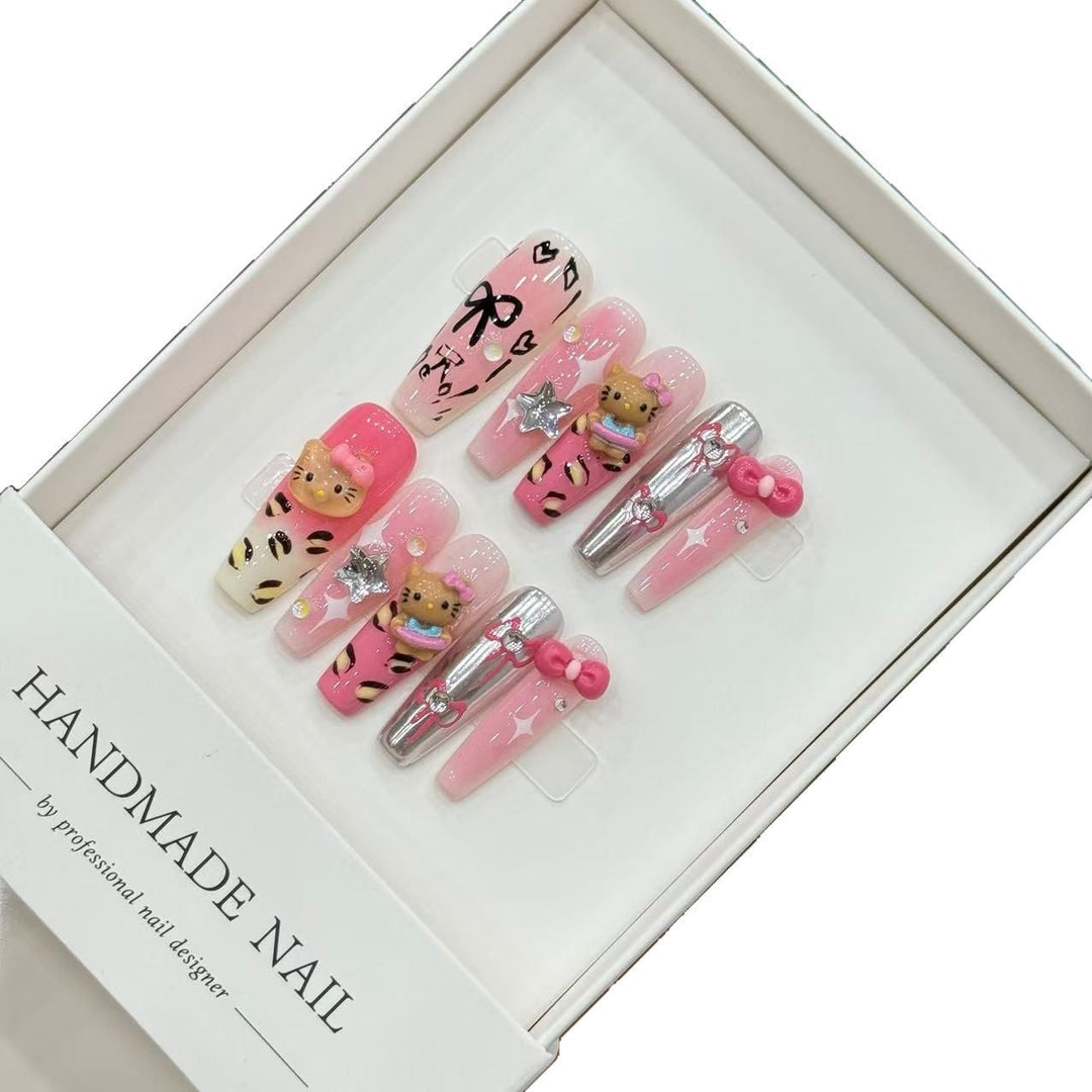 Artistic Decorated Press-On Nail Set