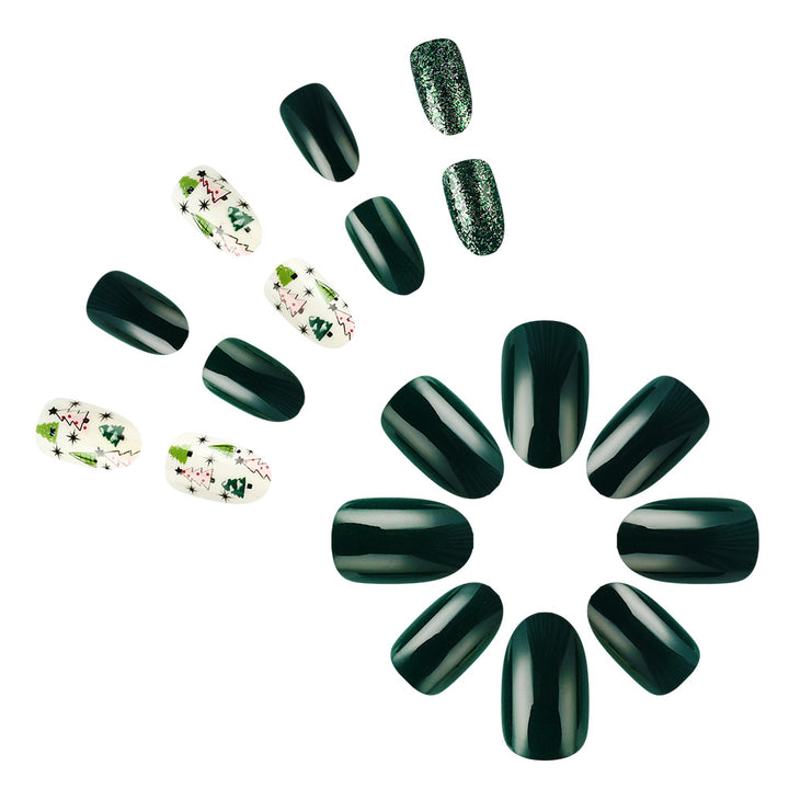 Festive Holiday-Themed Nail Art Kalsten