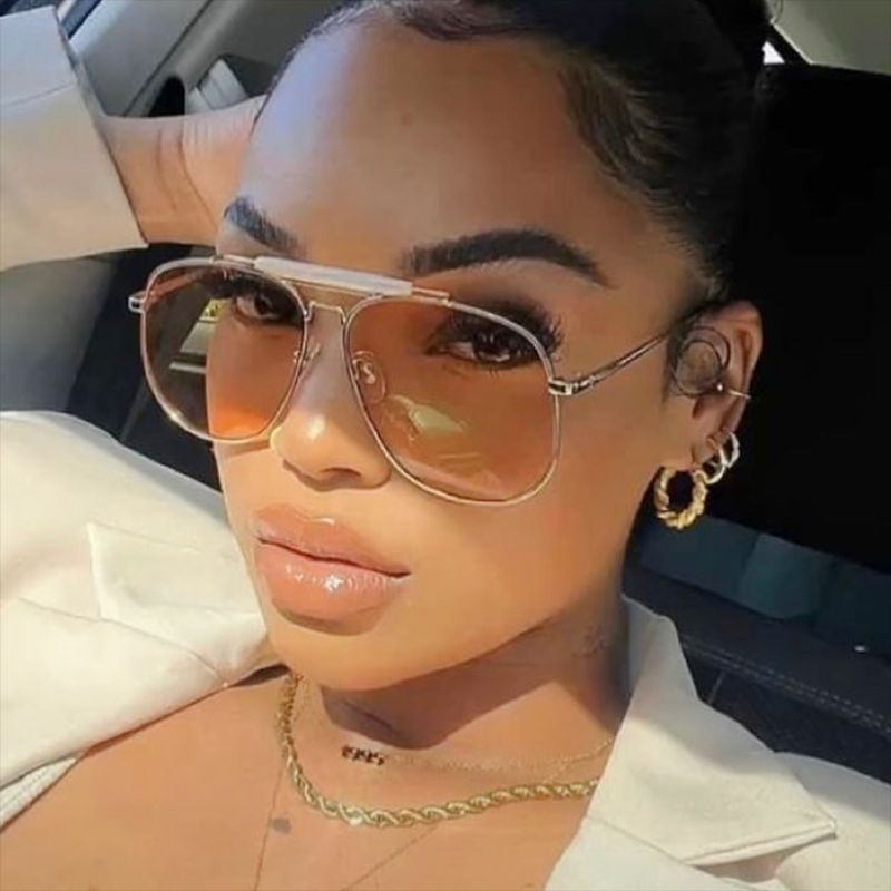 Women Pilot Sunglasses with stylish design and UV protection Kalsten