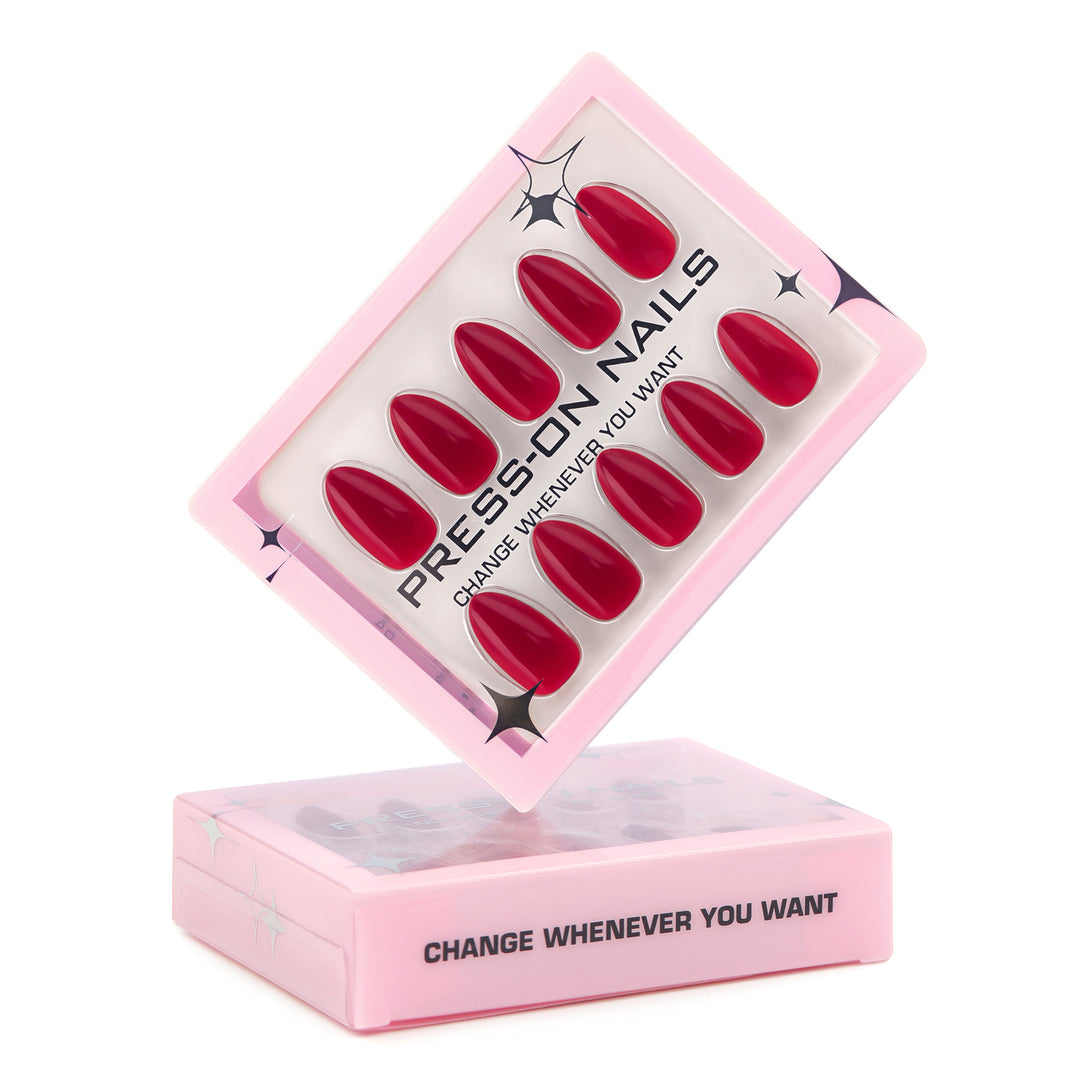 Artificial press-on nails in an elegant oval design Kalsten