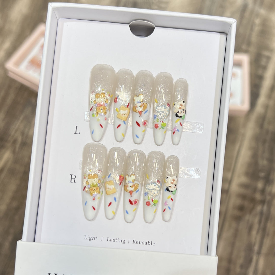 Decorative Press-On Nail Art Set with Glitter Accents Kalsten