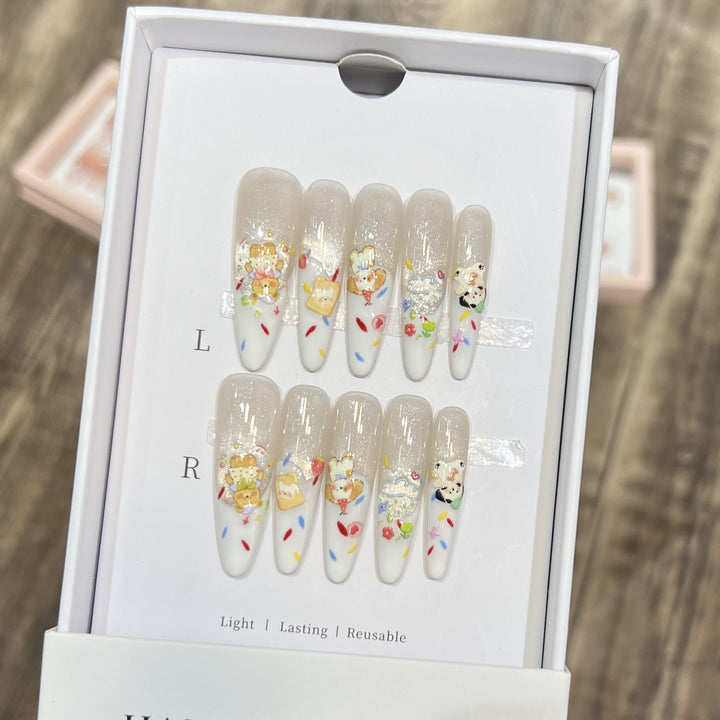 Decorative Press-On Nail Art Set with Glitter Accents Kalsten