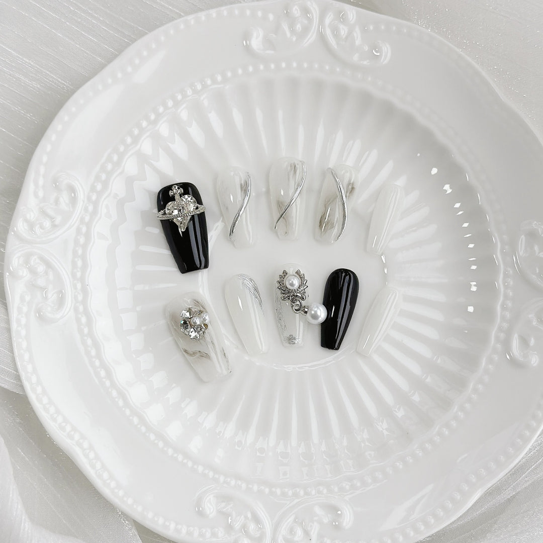 Artistic Satin Press-On Nail Set