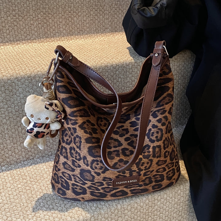 Stylish Reversible Shoulder Bag