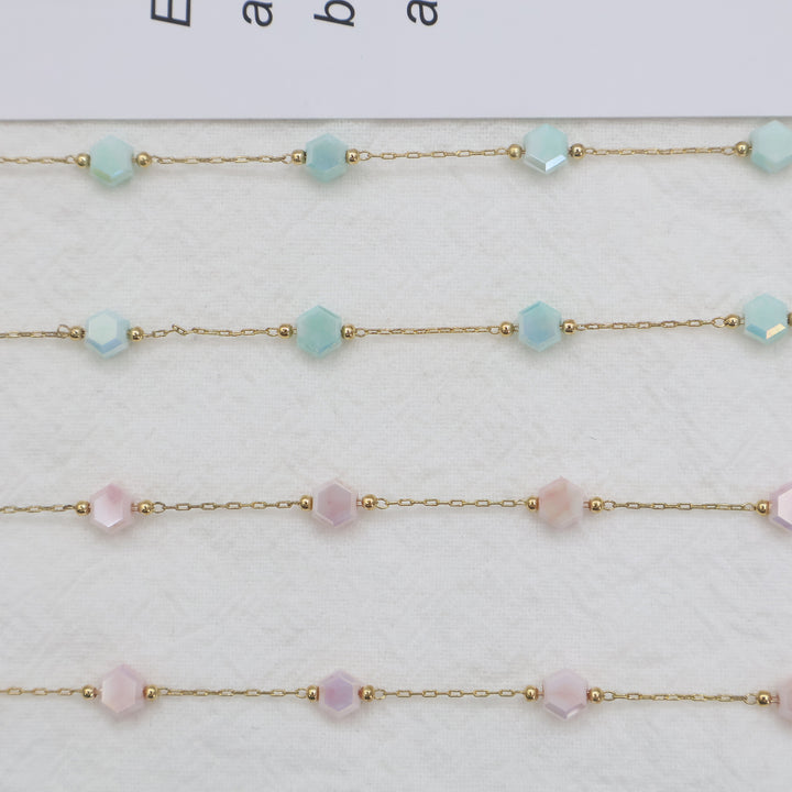 Elegant Gold Chain Necklace with Gemstones Kalsten