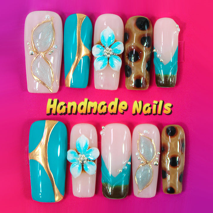 Artificial Nails Set with Handmade Glitter and Flower Designs Kalsten