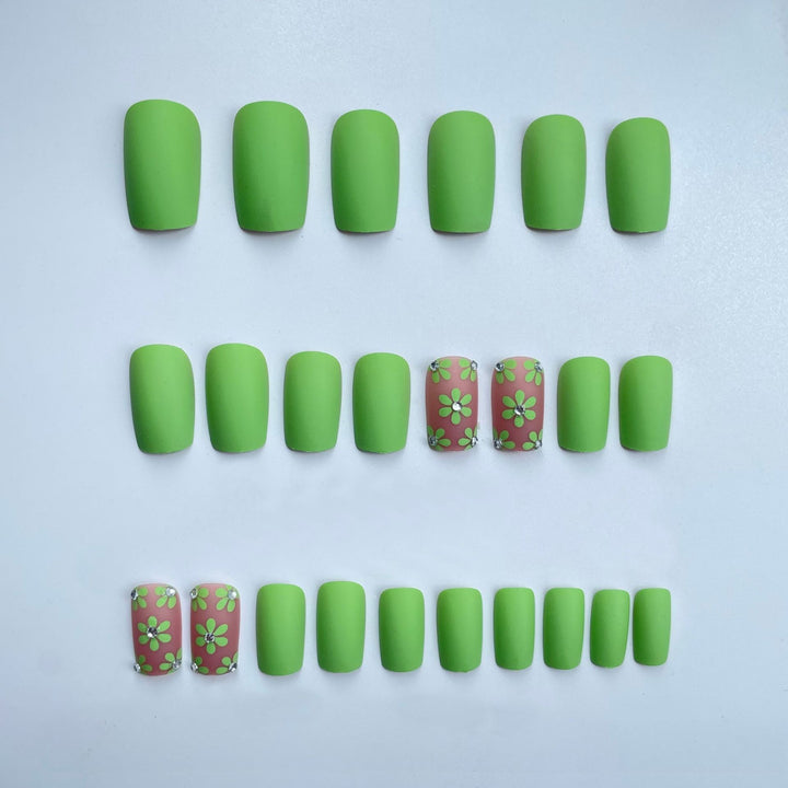 Floral Design Nail Enhancements Kalsten