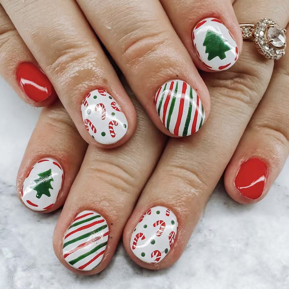 Holiday-Themed Press-On Nail Set Kalsten
