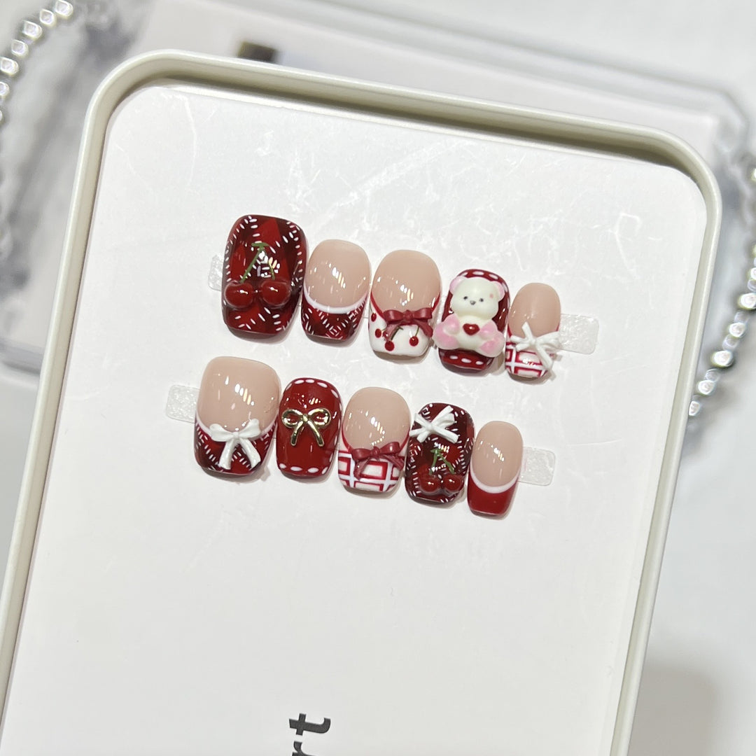 Whimsical Dessert-Themed Press-On Nail Art Set Kalsten