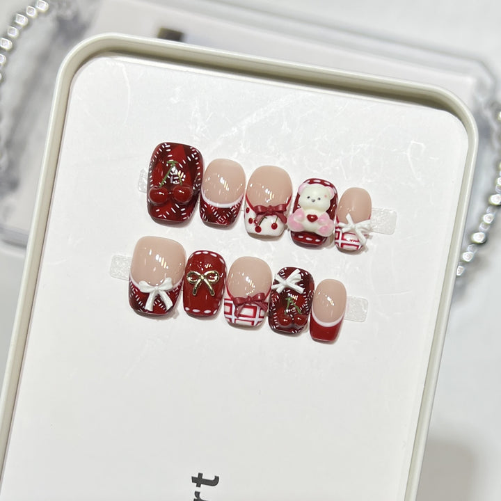 Whimsical Dessert-Themed Press-On Nail Art Set Kalsten