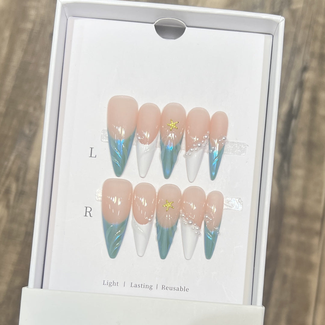 Floral and Polka Dot Press-On Nail Set Kalsten