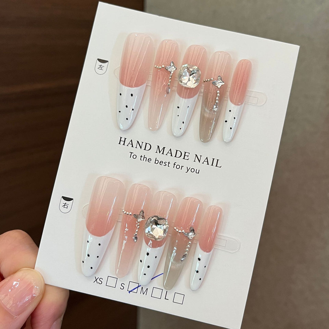 Elegant Handcrafted Press-On Nail Set Kalsten