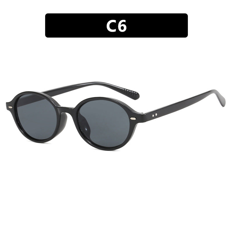 Retro Inspired Round Sunglasses Kalsten
