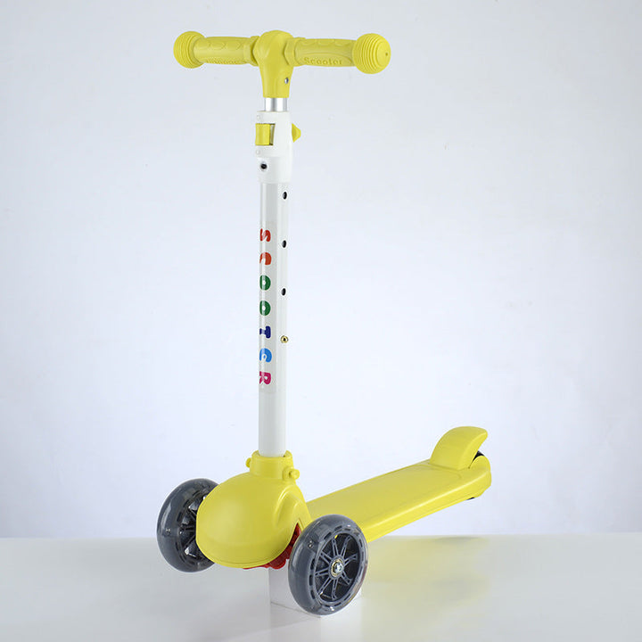 Sturdy Three-Wheel Kick Scooter Kalsten