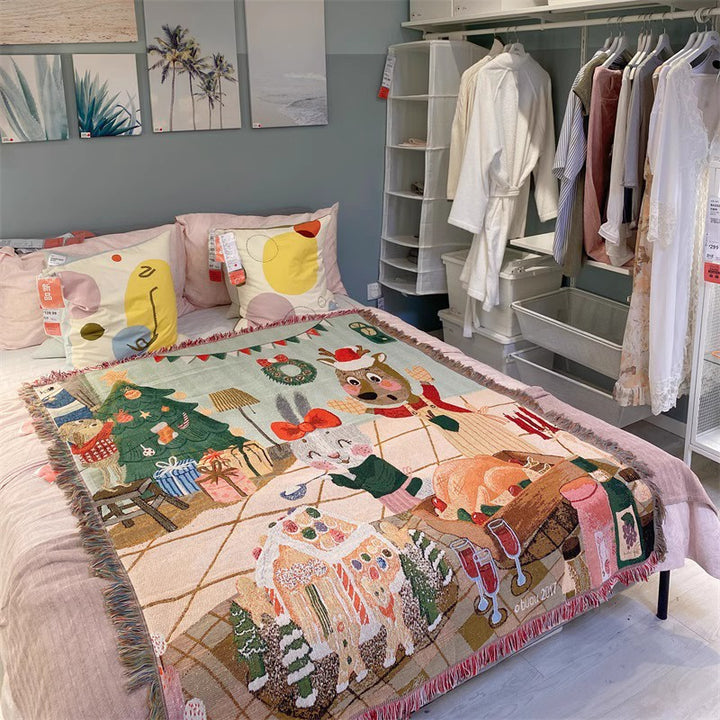 Festive Holiday-Themed Throw Blanket