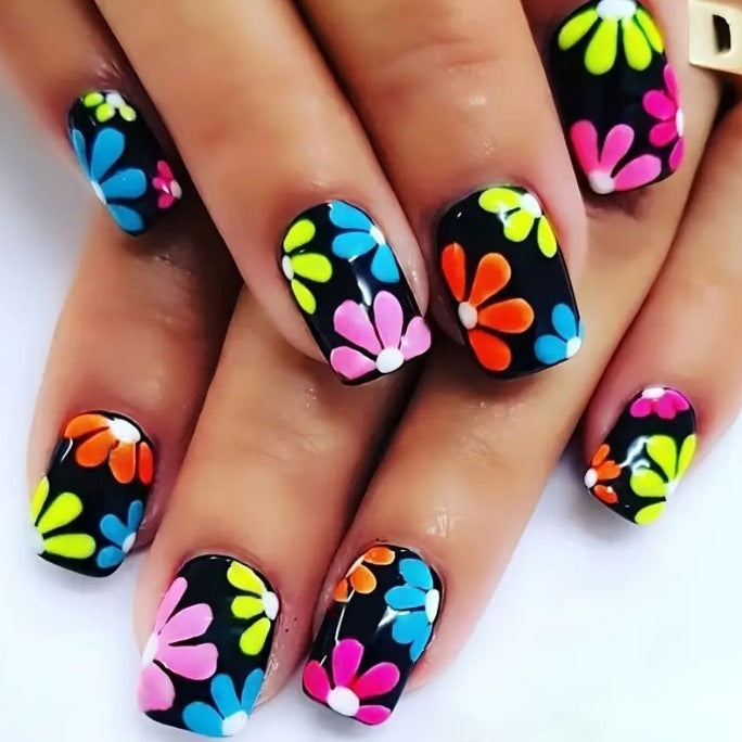 Floral Artistic Nail Design Kalsten