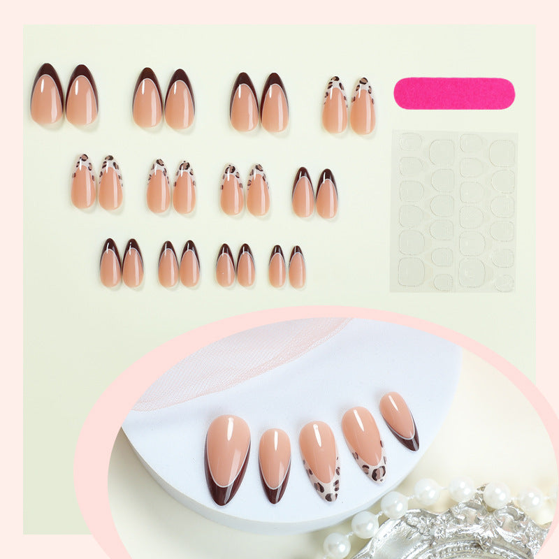 Stylish Press-On Nail Art Set with Contemporary Designs Kalsten