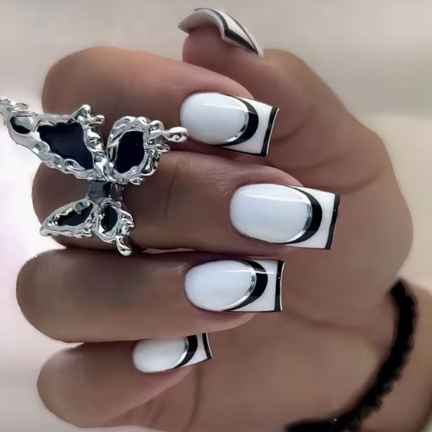 Elegant Geometric Nail Art Kalsten