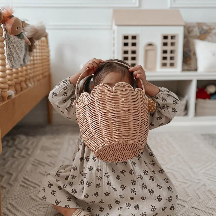 Handwoven basket with handle Kalsten