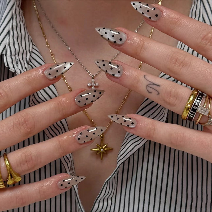 Artful nail tips in modern design Kalsten